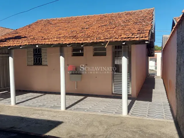 Casa 2 quartos e 2 banheiros, para alugar, no bairro CECAP em Piracicaba