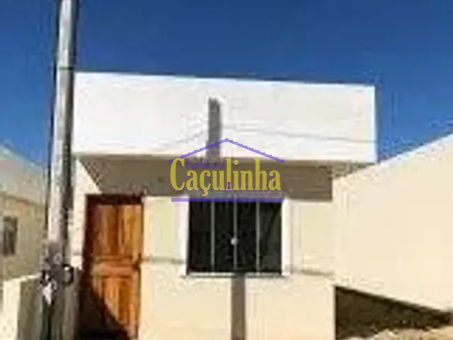 Casa com 1m² 2 quartos e 1 banheiro, à venda, no bairro Centro em Pinheiral