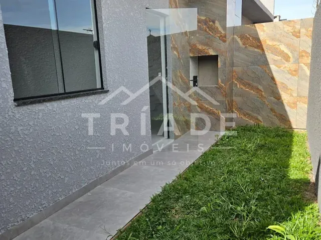 Casa 3 quartos e 1 banheiro, à venda, no bairro Santa Terezinha em Fazenda Rio Grande