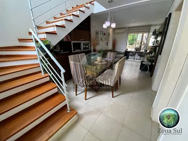 Casa com 133m² 3 quartos e 4 banheiros, à venda, no bairro Parque Campolim em Sorocaba