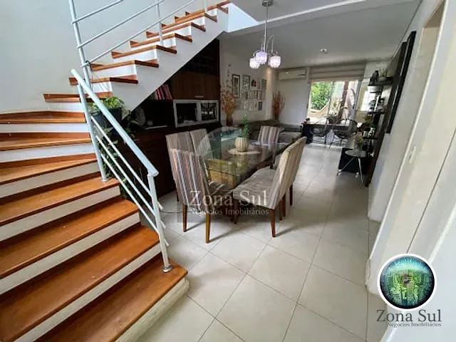 Casa com 133m² 3 quartos e 4 banheiros, à venda, no bairro Parque Campolim em Sorocaba