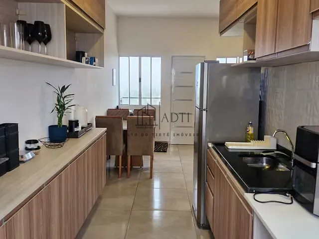 Casa 2 quartos e 1 banheiro, à venda, no bairro Vila São Paulo em Mogi das Cruzes