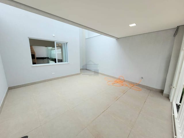 Casa com 150m² 3 quartos e 2 banheiros, à venda, no bairro Aqui se Vive em Indaiatuba