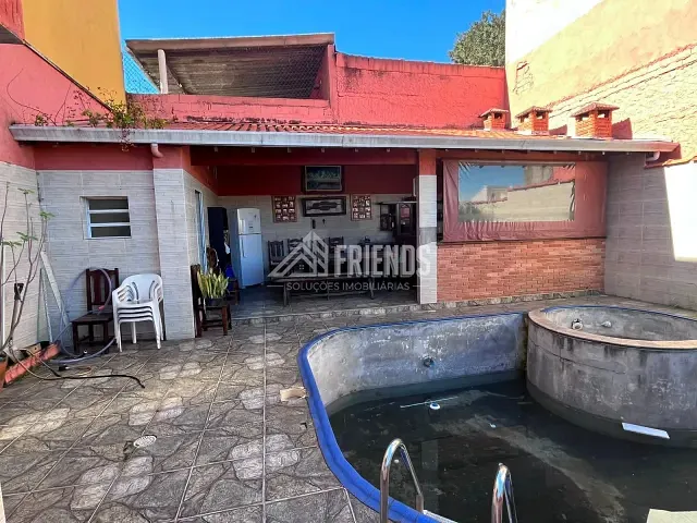 Casa com 400m² 4 quartos e 4 banheiros, à venda, no bairro Vila Pierina em São Paulo