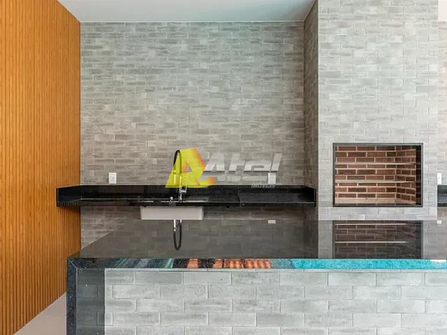 Casa com 600m² 5 quartos e 5 banheiros, à venda, no bairro Barra da Tijuca em Rio de Janeiro