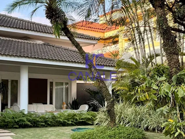 Casa com 1008m² 5 quartos e 7 banheiros, à venda, no bairro Barra da Tijuca em Rio de Janeiro