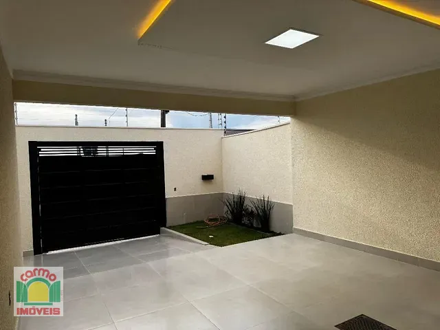 Casa com 150m² 3 quartos e 1 banheiro, à venda, no bairro Parque das Primaveras em Anápolis