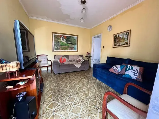 Casa com 195m² 2 quartos e 1 banheiro, à venda, no bairro Osvaldo Cruz em São Caetano do Sul