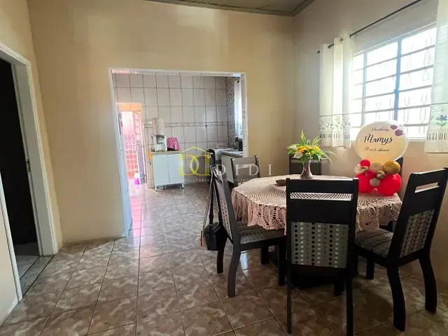 Casa 5 quartos e 4 banheiros, à venda, no bairro Centro em Porto Feliz