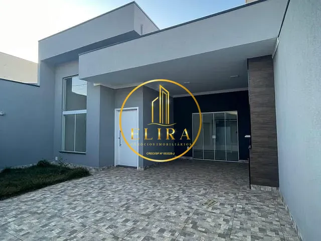 Casa 3 quartos e 2 banheiros, à venda, no bairro Jardim Capuava em Nova Odessa
