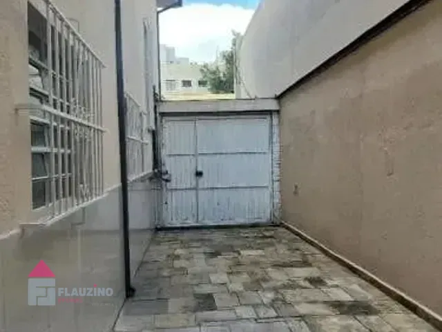 Casa com 308m², à venda, no bairro Granja Julieta em São Paulo