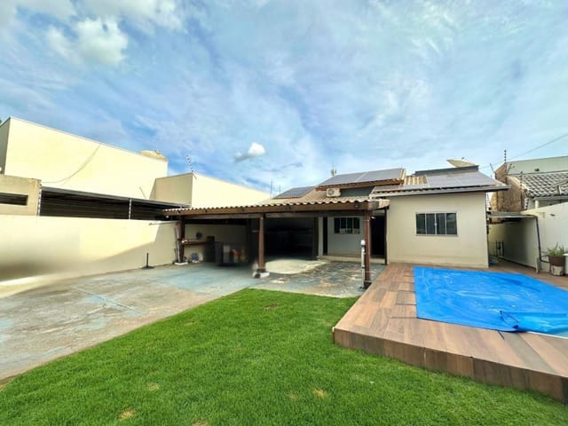 Casa com 324m² 3 quartos e 2 banheiros, à venda, no bairro Residencial dos Ipês em Nova Mutum