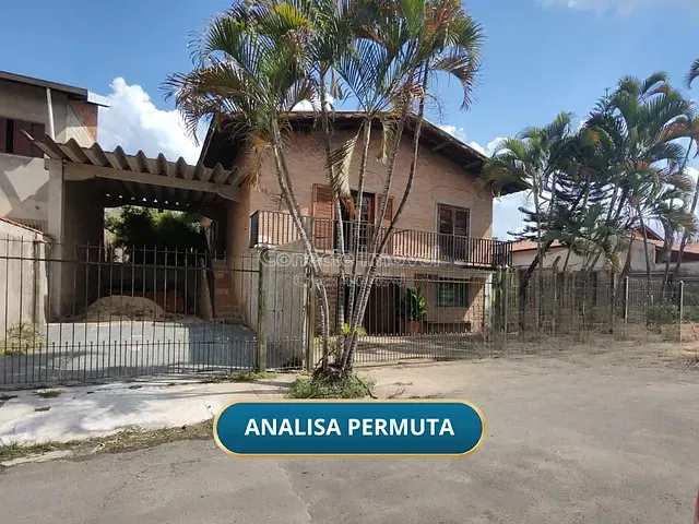 Casa com 705m² 3 quartos e 2 banheiros, à venda, no bairro Nova Jaguariúna em Jaguariúna
