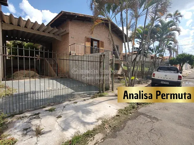 Casa com 705m² 3 quartos e 2 banheiros, à venda, no bairro Nova Jaguariúna em Jaguariúna