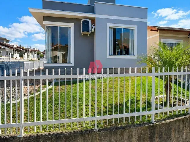 Casa com 192m² 2 quartos e 1 banheiro, à venda, no bairro João Paulo II em Indaial