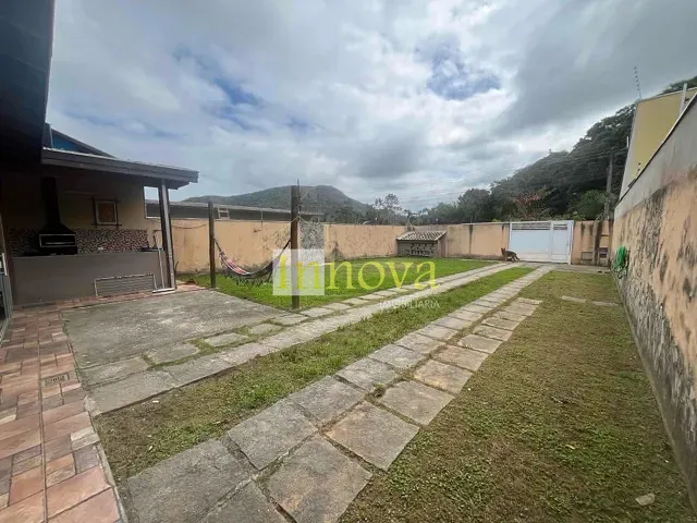 Casa com 360m² 2 quartos e 1 banheiro, à venda, no bairro Capricornio II em Caraguatatuba