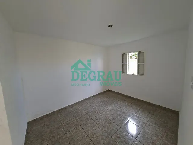 Casa com 154m² 2 quartos e 1 banheiro, para alugar, no bairro Jardim São Francisco em Itapeva