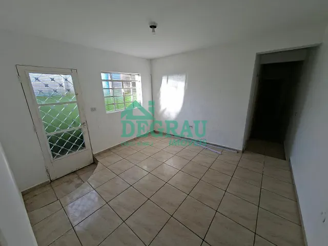 Casa com 154m² 2 quartos e 1 banheiro, para alugar, no bairro Jardim São Francisco em Itapeva