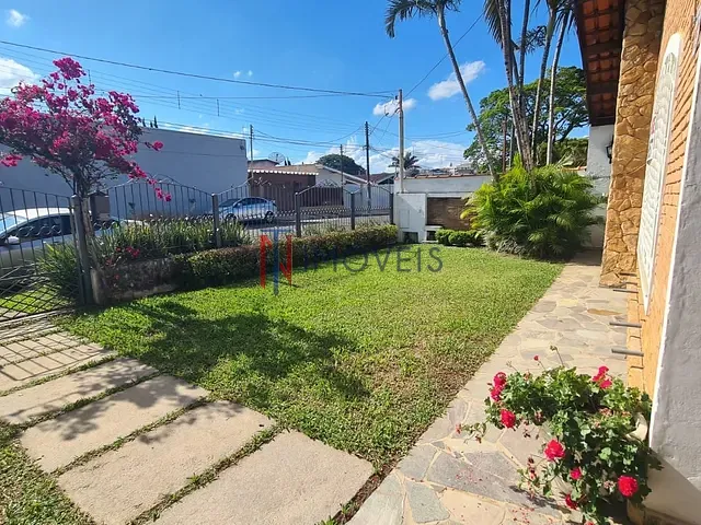 Casa com 679m² 3 quartos e 2 banheiros, à venda, no bairro Jardim Floresta em Atibaia