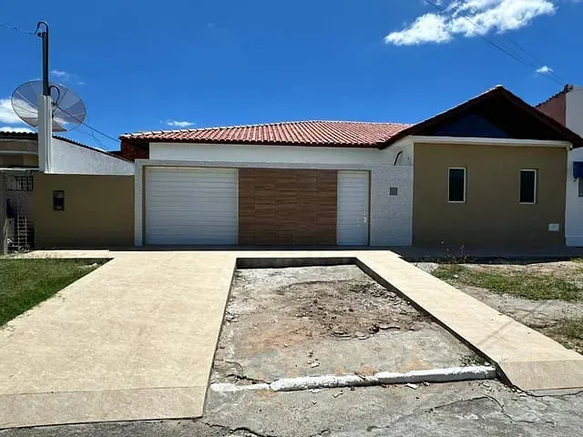 Casa 3 quartos e 1 banheiro, à venda, no bairro Perpétuo Socorro em Paulo Afonso