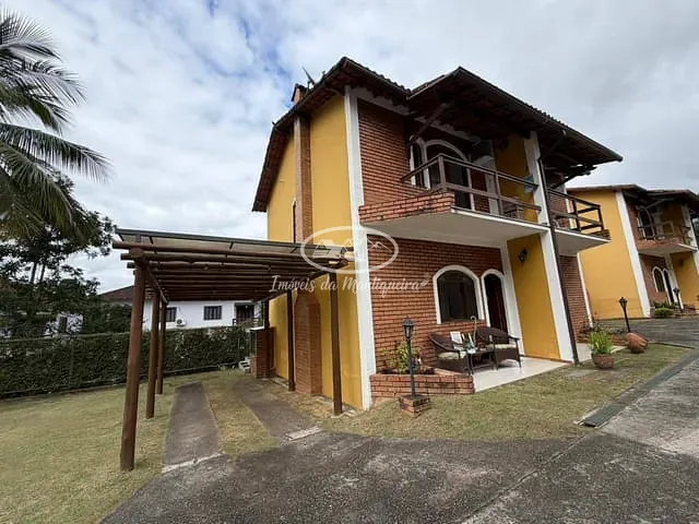Casa 2 quartos e 2 banheiros, à venda, no bairro Penedo (Penedo) em Itatiaia