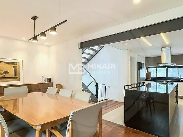 Casa 4 quartos e 5 banheiros, à venda, no bairro Alphaville em Santana de Parnaíba