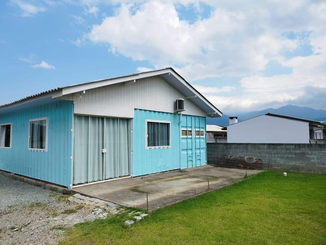 Casa 3 quartos e 1 banheiro, à venda, no bairro Sul do Rio em Santo Amaro da Imperatriz