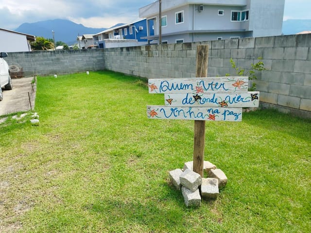 Casa 3 quartos e 1 banheiro, à venda, no bairro Sul do Rio em Santo Amaro da Imperatriz