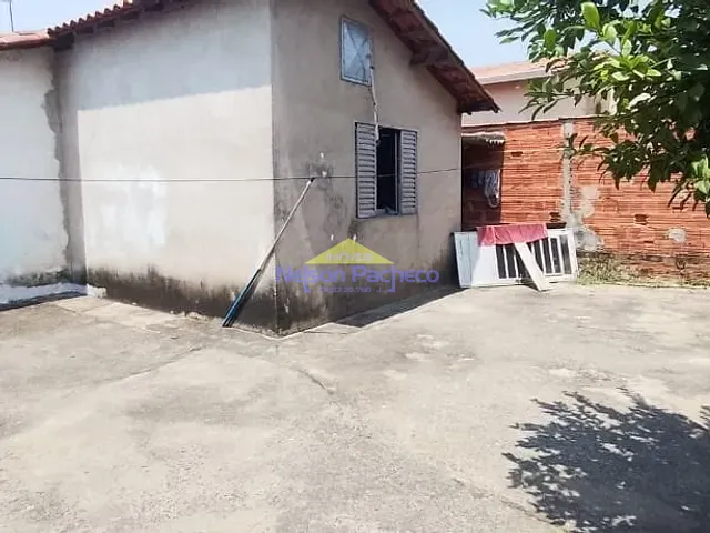 Casa com 200m² 2 quartos e 2 banheiros, à venda, no bairro Alto Castelani em Capivari
