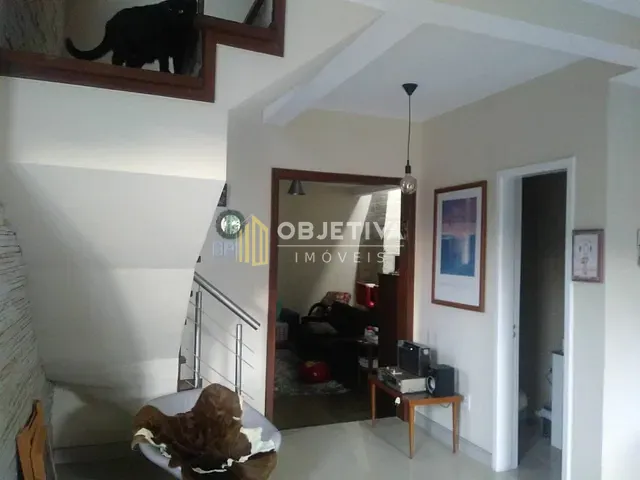 Casa com 200m² 3 quartos e 2 banheiros, à venda, no bairro Ipanema em Porto Alegre