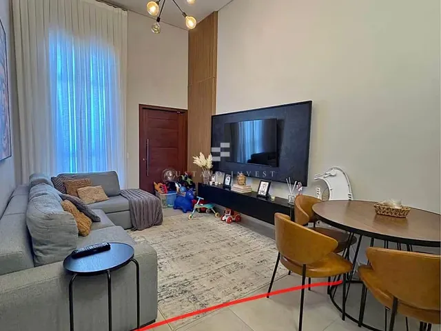 Casa 2 quartos e 2 banheiros, à venda, no bairro Rio Branco em Brusque