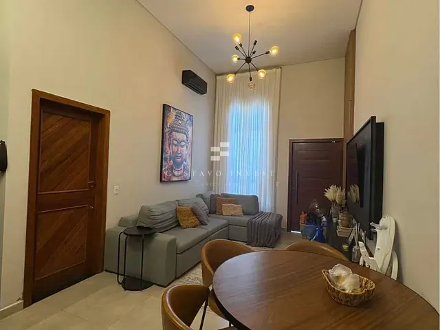 Casa 2 quartos e 2 banheiros, à venda, no bairro Rio Branco em Brusque