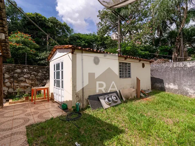 Casa com 250m² 3 quartos e 3 banheiros, à venda, no bairro Jardim Oriente em Valparaíso de Goiás