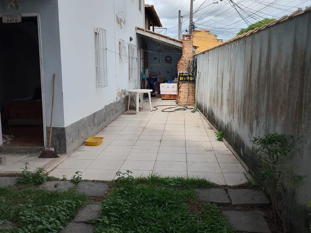 Casa 3 quartos e 2 banheiros, à venda, no bairro Balneário Remanso em Rio das Ostras