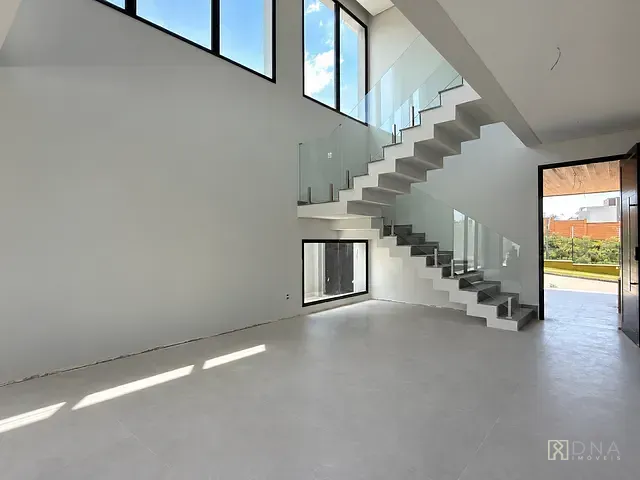 Casa 3 quartos e 5 banheiros, à venda, no bairro Urbanova em São José dos Campos