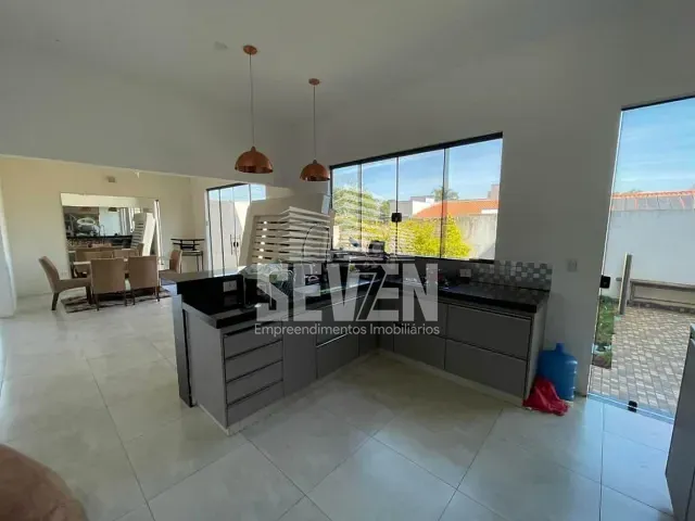 Casa com 600m² 2 quartos e 2 banheiros, à venda, no bairro Residencial Primavera em Piratininga