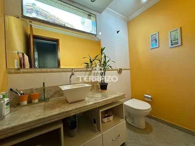 Casa com 141m² 3 quartos e 4 banheiros, à venda, no bairro Casa de Pedra em Volta Redonda
