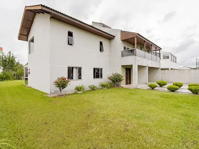Casa com 246m² 4 quartos e 6 banheiros, à venda, no bairro Parque da Fonte em São José Dos Pinhais