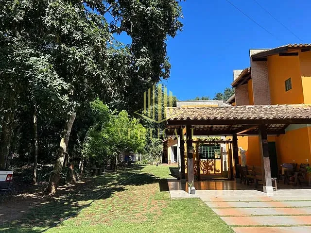 Casa com 2140m² 5 quartos e 4 banheiros, à venda, no bairro Jardim da Mata em Chapada dos Guimarães