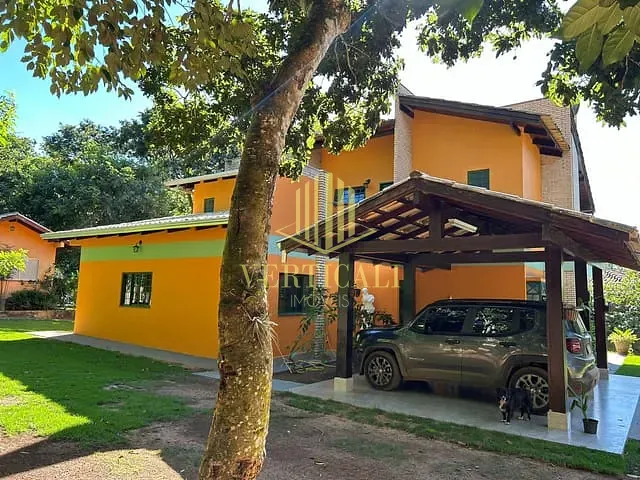 Casa com 2140m² 5 quartos e 4 banheiros, à venda, no bairro Jardim da Mata em Chapada dos Guimarães