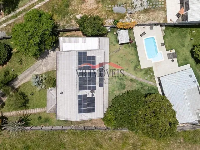 Casa com 1460m² 4 quartos e 6 banheiros, à venda, no bairro Jardim Alice em Barra Mansa