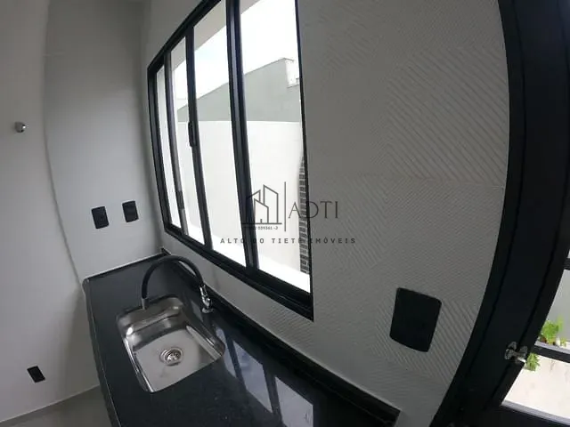 Casa 2 quartos e 2 banheiros, à venda, no bairro Vila São Paulo em Mogi das Cruzes