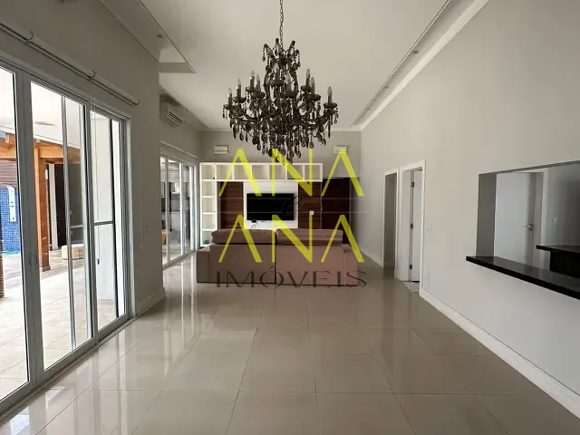 Casa 4 quartos e 4 banheiros, para alugar, no bairro Condomínio Residencial Euroville em Bragança Paulista