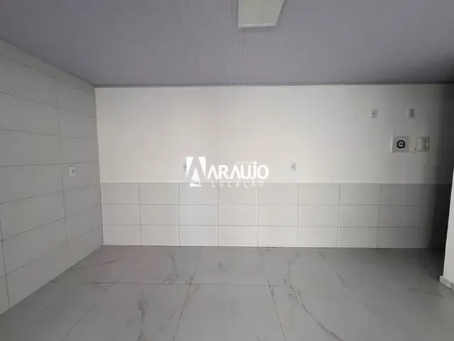 Casa com 40m² 2 quartos e 1 banheiro, para alugar, no bairro Cordeiros em Itajaí