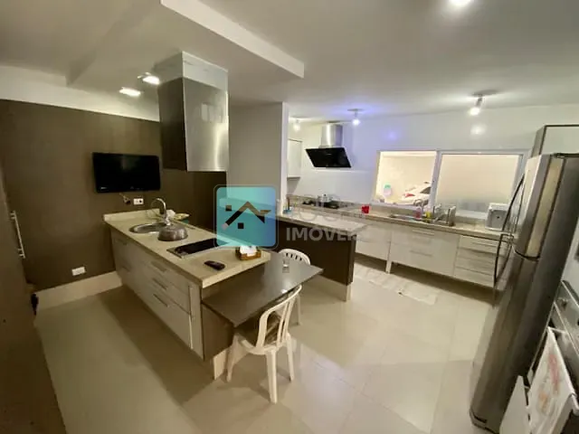 Casa com 1350m² 5 quartos e 6 banheiros, à venda, no bairro Jardim Esplanada II em São José dos Campos