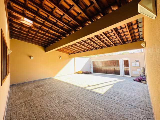 Foto do Casa - Casa padrão à Venda, Vila Monteiro, Piracicaba, SP | PiraHost Soluções de Negócios Ltda