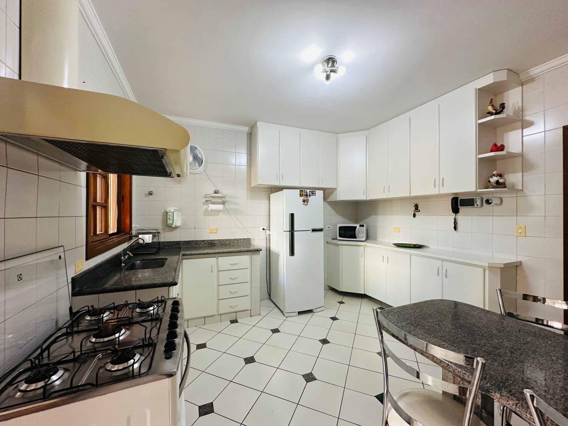 Casa à venda com 3 quartos, 189m² - Foto 11