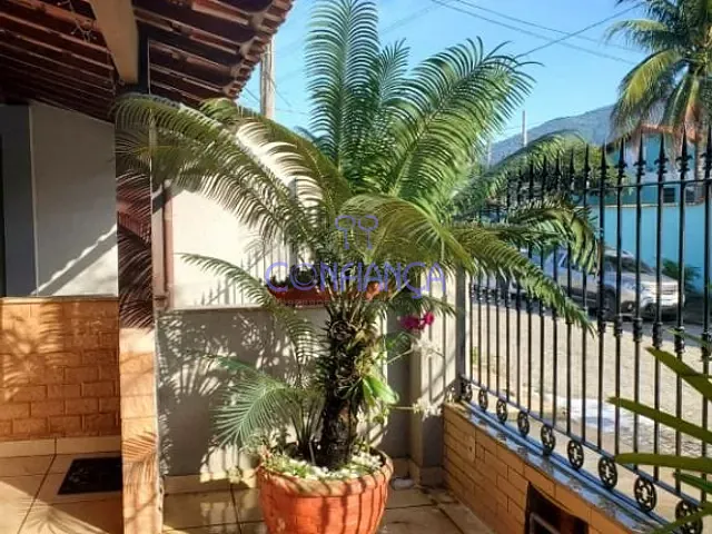 Casa com 100m² 3 quartos e 4 banheiros, à venda, no bairro Campo Grande em Rio de Janeiro