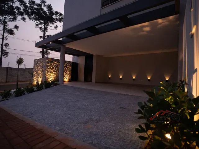 Casa 3 quartos e 3 banheiros, à venda, no bairro Loteamento Residencial Florais Do Lago em Apucarana