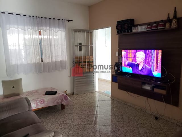 Casa com 128m², à venda, no bairro Triângulo em Pindamonhangaba